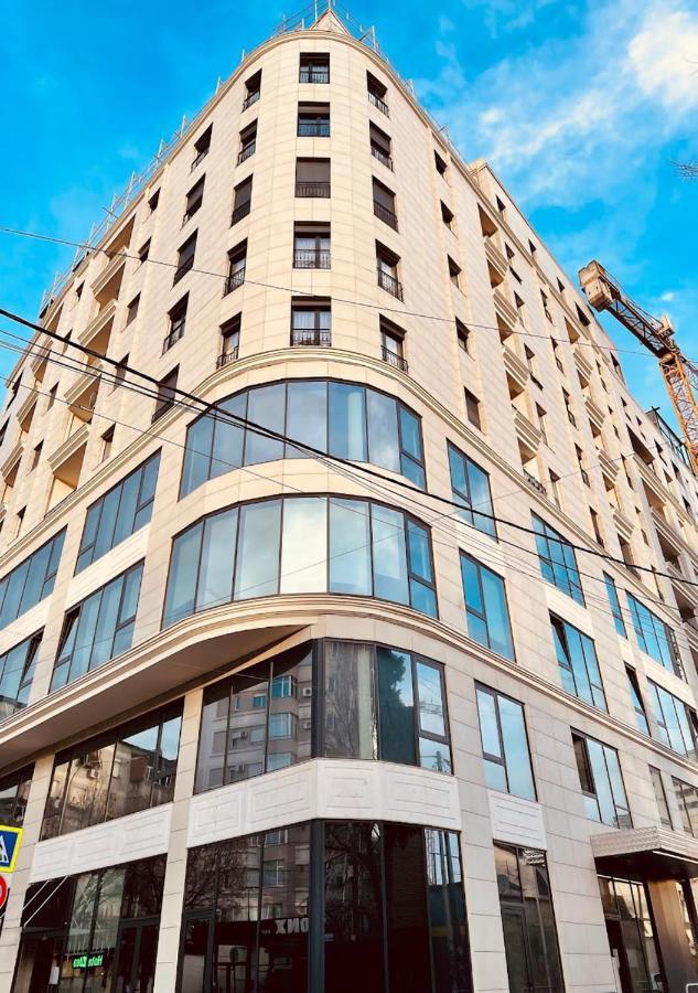 Zeus Tirana Suite Deluxe Экстерьер фото