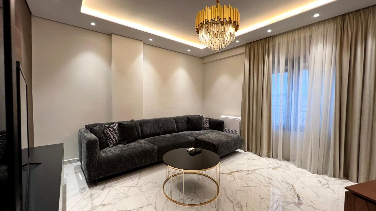 Zeus Tirana Suite Deluxe Экстерьер фото